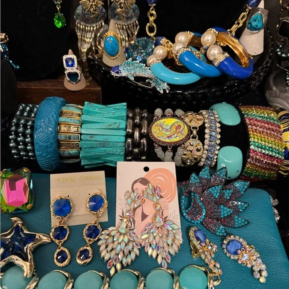 jewelry item live sale 1/31/2025 6:00pm Pacific - Picture 11 of 16